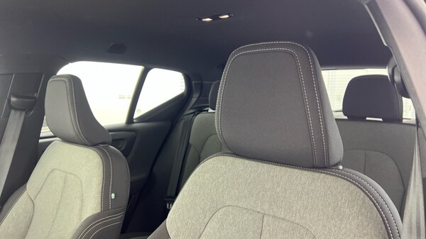 Used Volvo XC40 2025 for sale - 75467815: Photo 43