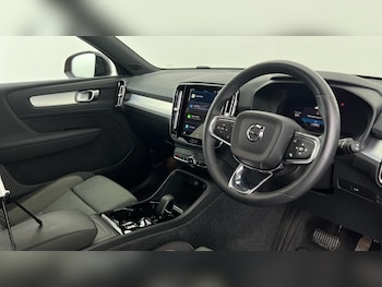 Used Volvo XC40 2025 for sale - 75467815: Photo