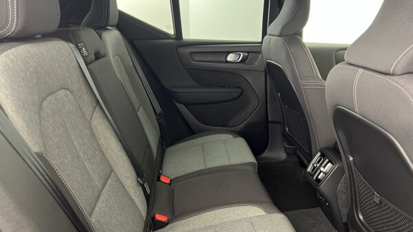 Used Volvo XC40 2025 for sale - 75467815: Photo 6