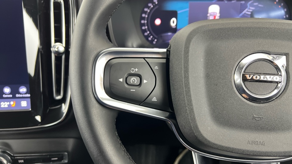 Used Volvo XC40 2025 for sale - 76971281: Photo 21
