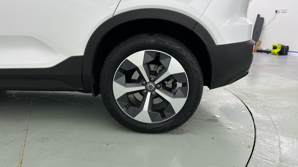 Used Volvo XC40 2025 for sale - 76971281: Photo 59