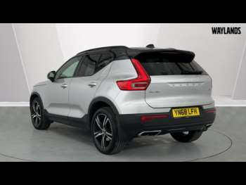 Used Volvo XC40 2018 for sale - 74897647: Photo