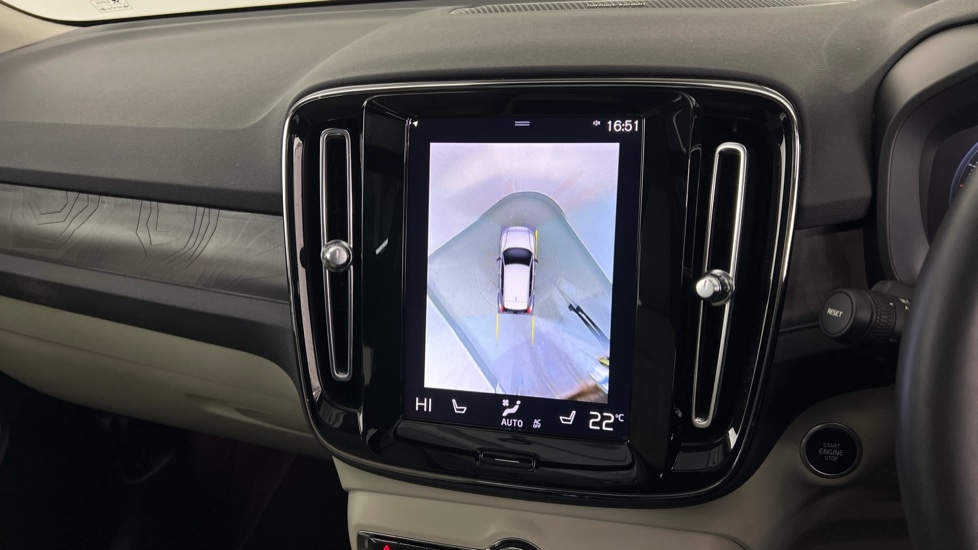 Used Volvo XC40 2022 for sale - 77060619: Photo 19