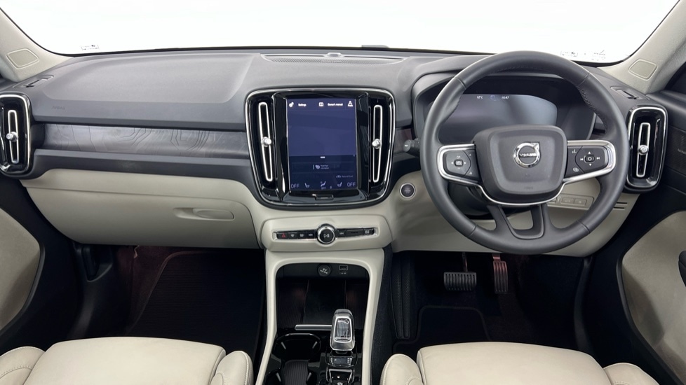 Used Volvo XC40 2022 for sale - 77060619: Photo 5