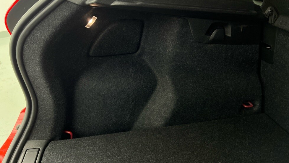 Used Volvo XC40 2022 for sale - 77060619: Photo 57