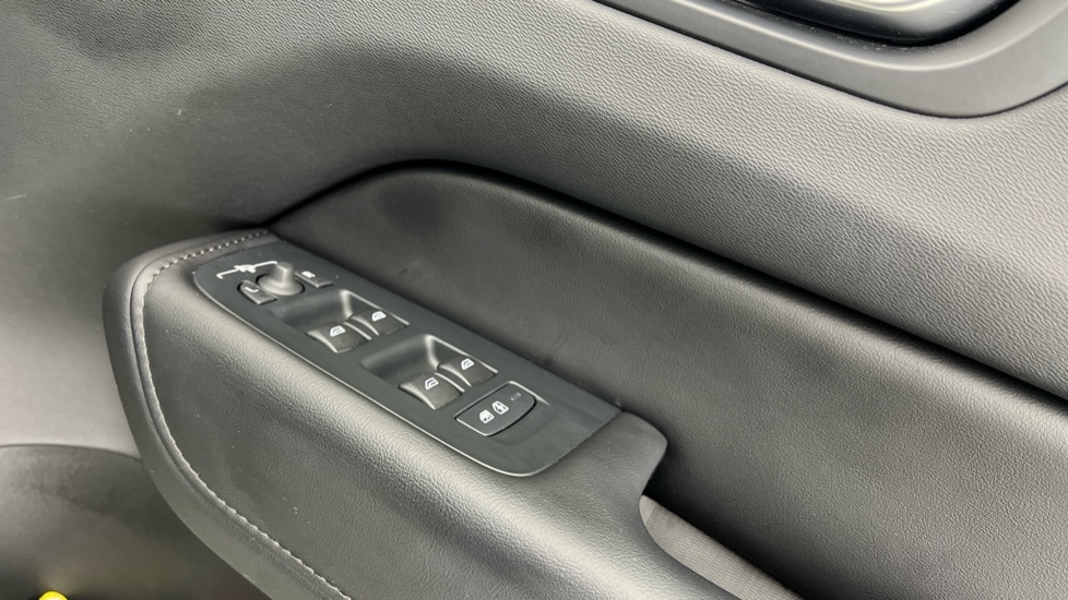 Used Volvo XC60 2024 for sale - 76130498: Photo 24