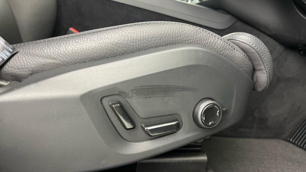 Used Volvo XC60 2024 for sale - 76130498: Photo 30