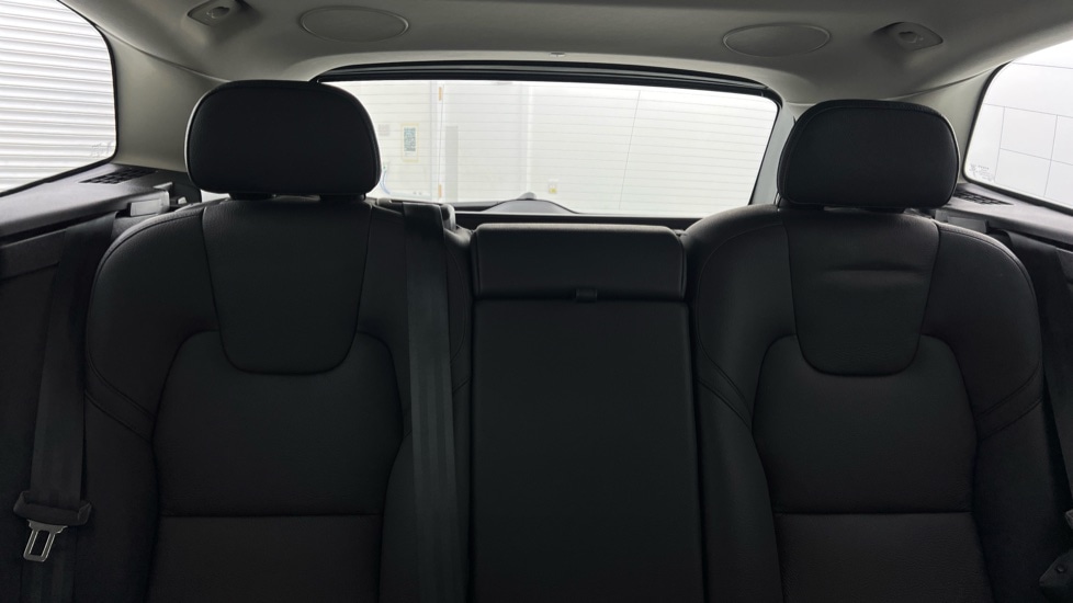 Used Volvo XC60 2024 for sale - 76130498: Photo 36