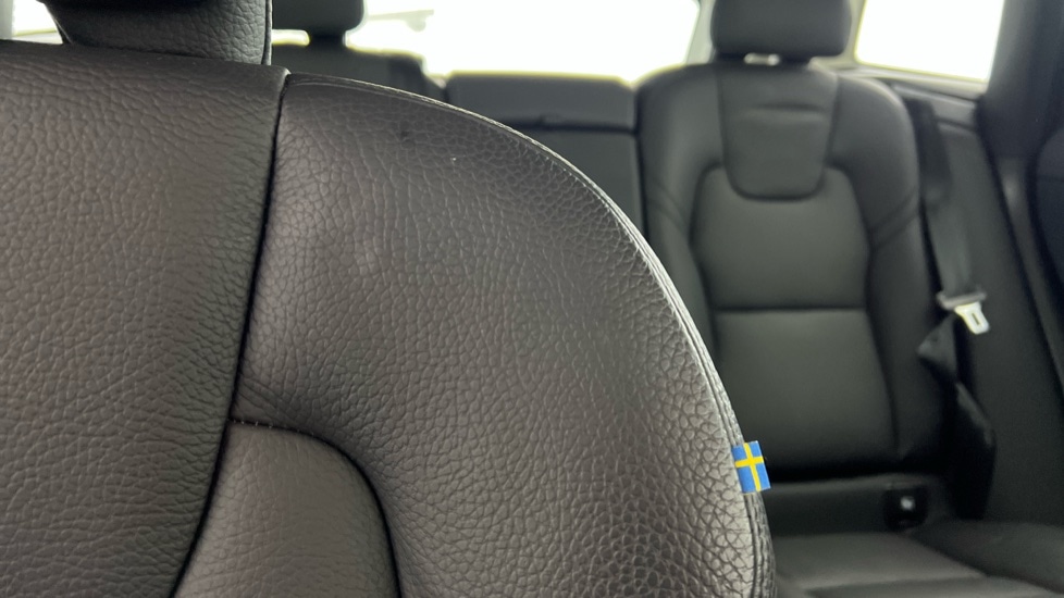 Used Volvo XC60 2024 for sale - 76130498: Photo 37