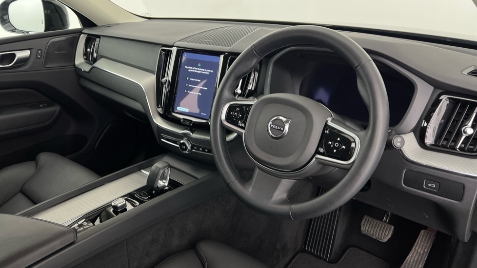 Used Volvo XC60 2024 for sale - 76130498: Photo 4