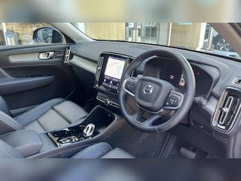 Used Volvo XC40 2025 for sale - 79663041: Photo