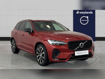 2024 - Ultimate, B5 AWD Mild hybrid, Petrol, Dark 5-Door