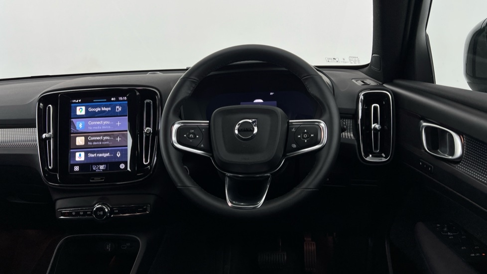 Used Volvo XC40 2025 for sale - 76501454: Photo 10