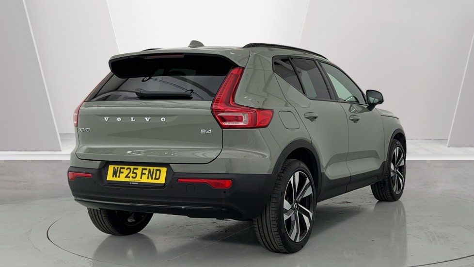 Used Volvo XC40 2025 for sale - 76501454: Photo 2