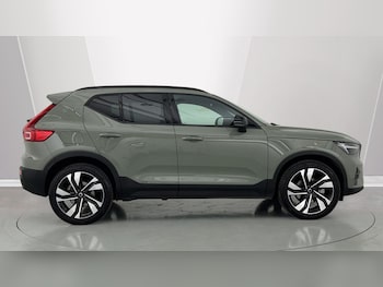 Used Volvo XC40 2025 for sale - 76501454: Photo