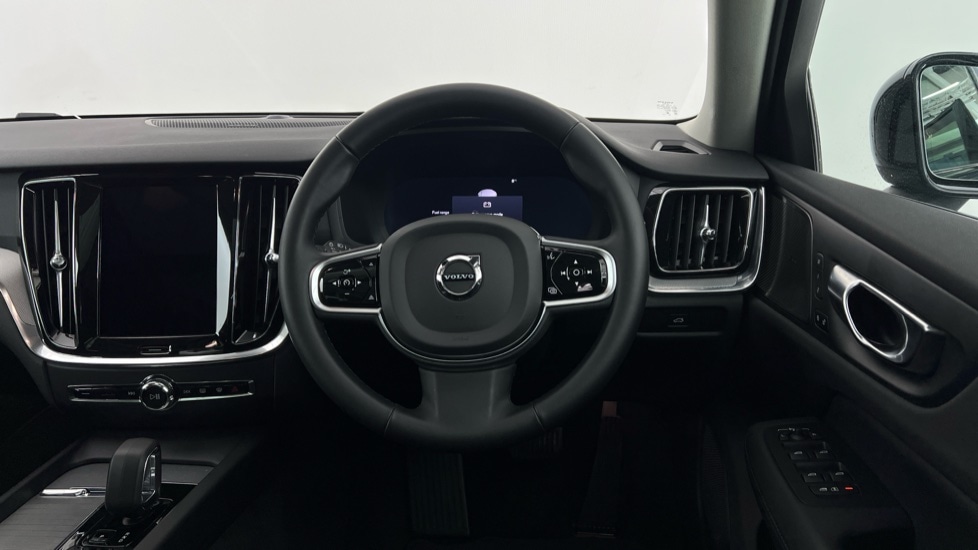 Used Volvo V60 2025 for sale - 77726022: Photo 10
