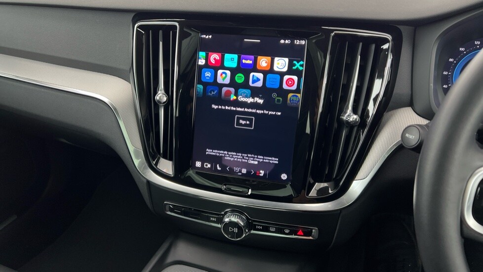 Used Volvo V60 2025 for sale - 77726022: Photo 47