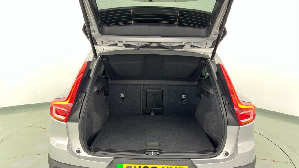 Used Volvo XC40 2023 for sale - 77885391: Photo 13