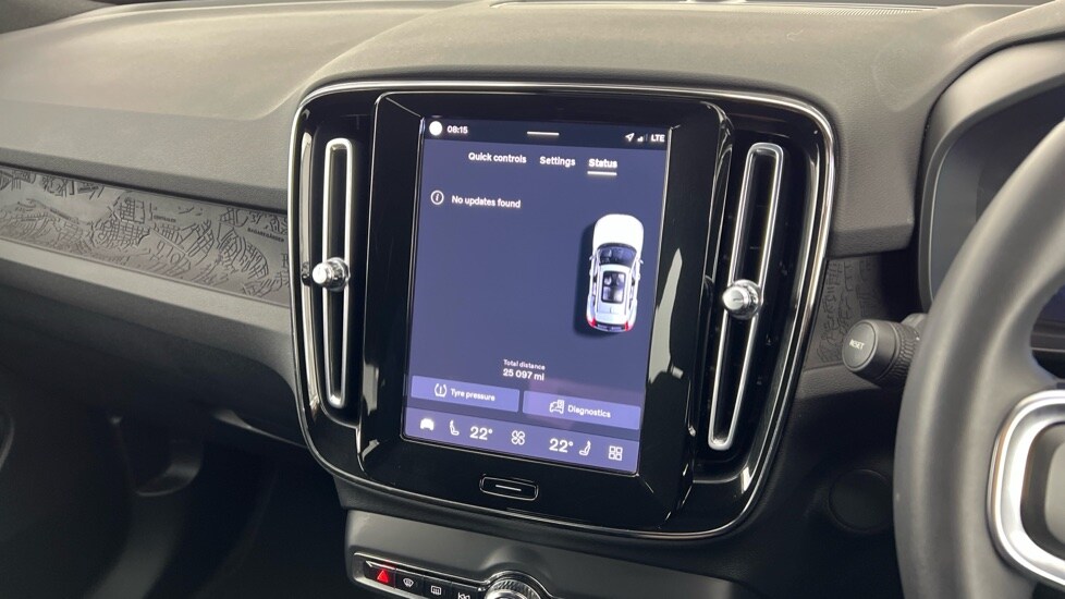 Used Volvo XC40 2023 for sale - 77885391: Photo 15