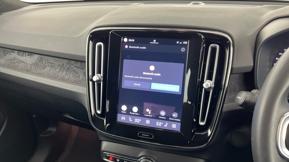 Used Volvo XC40 2023 for sale - 77885391: Photo 39