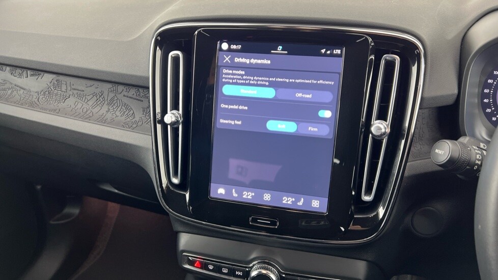 Used Volvo XC40 2023 for sale - 77885391: Photo 44