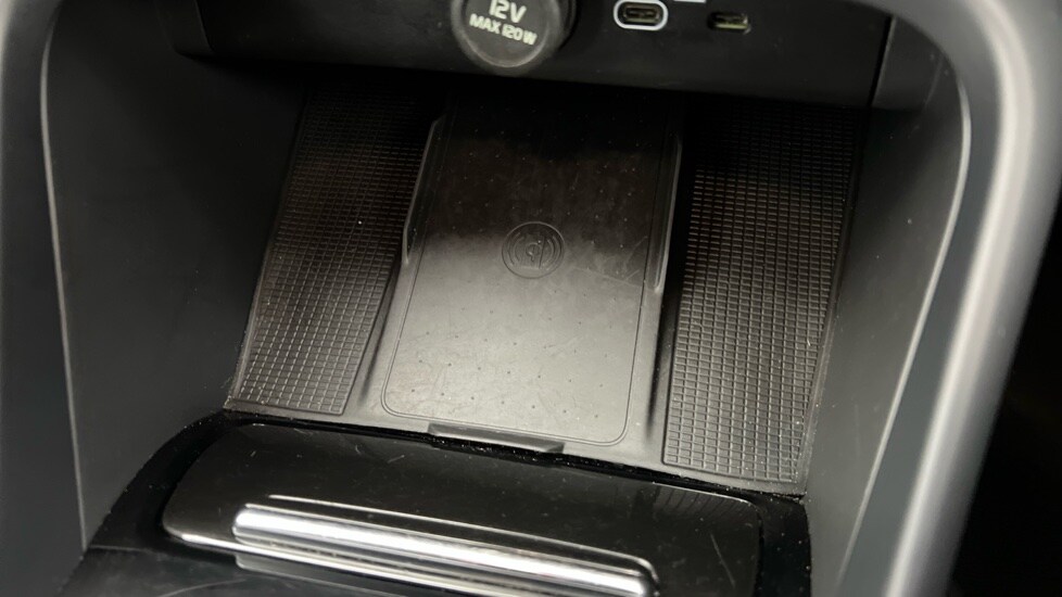 Used Volvo XC40 2023 for sale - 77885391: Photo 49