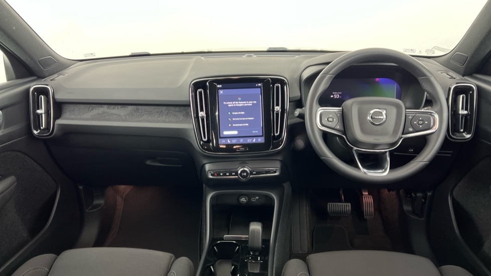 Used Volvo XC40 2023 for sale - 77885391: Photo 5