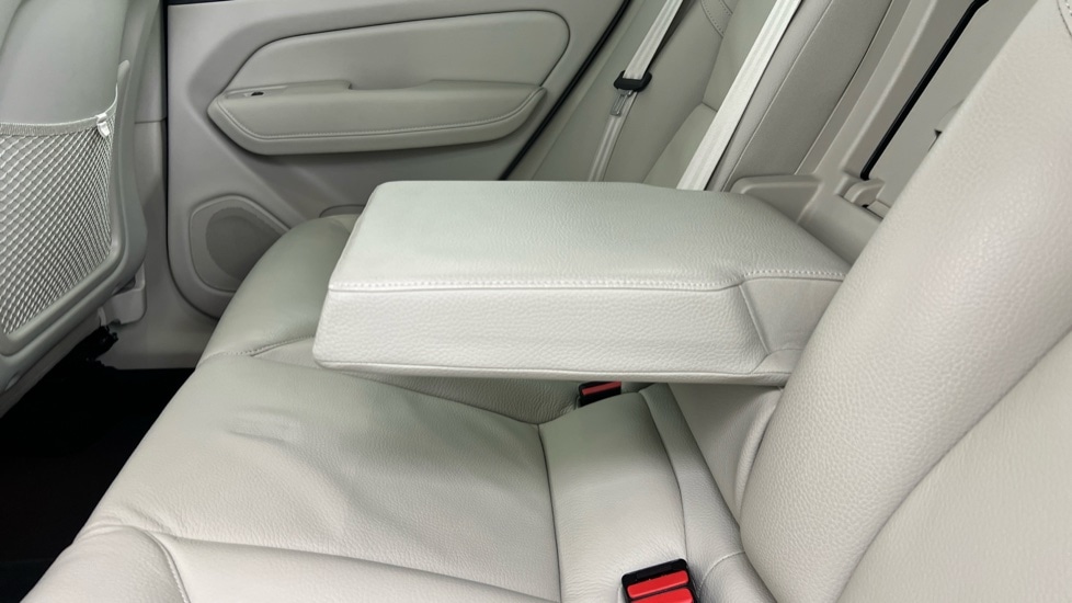 Used Volvo XC60 2023 for sale - 77087543: Photo 34