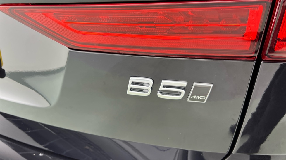 Used Volvo XC60 2023 for sale - 77087543: Photo 53