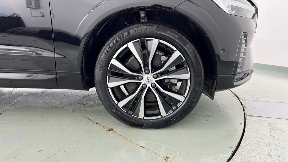 Used Volvo XC60 2023 for sale - 77087543: Photo 64