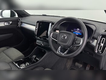 Used Volvo XC40 2024 for sale - 75763827: Photo