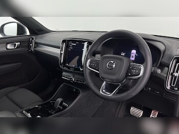 Used Volvo XC40 2022 for sale - 75467977: Photo