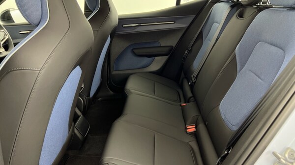 Used Volvo EX30 2024 for sale - 75467618: Photo 30