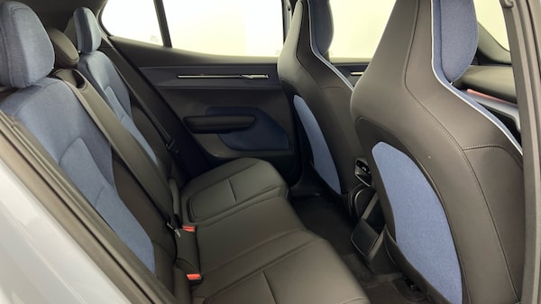 Used Volvo EX30 2024 for sale - 75467618: Photo 6
