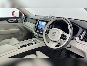 Used Volvo XC60 2023 for sale - 79392622: Photo