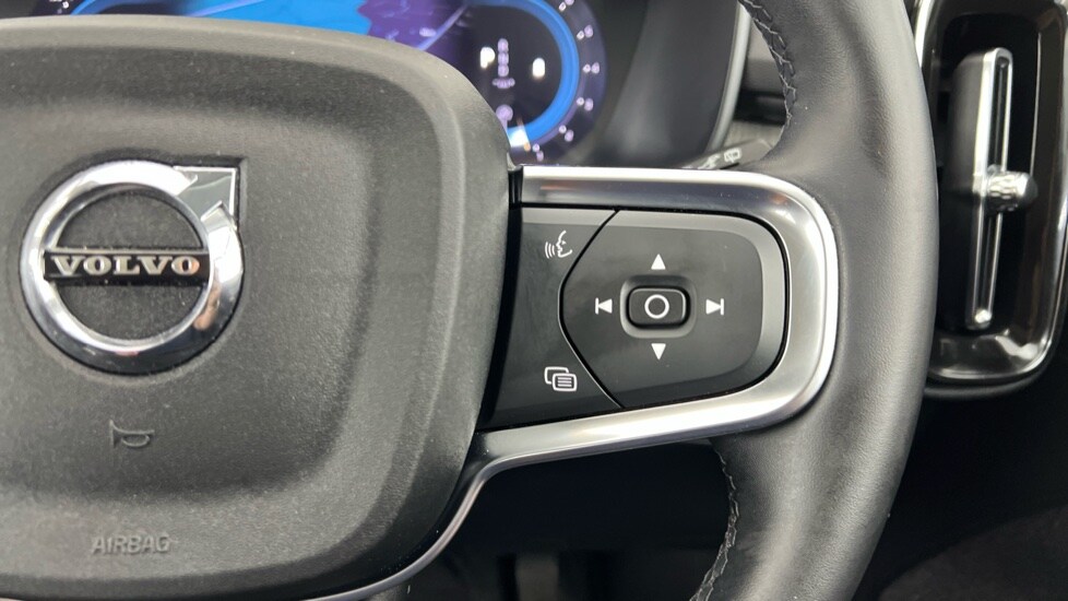 Used Volvo XC40 2024 for sale - 75763465: Photo 22