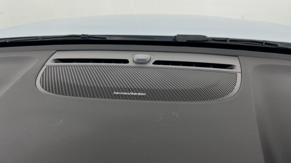 Used Volvo XC40 2024 for sale - 75763465: Photo 26