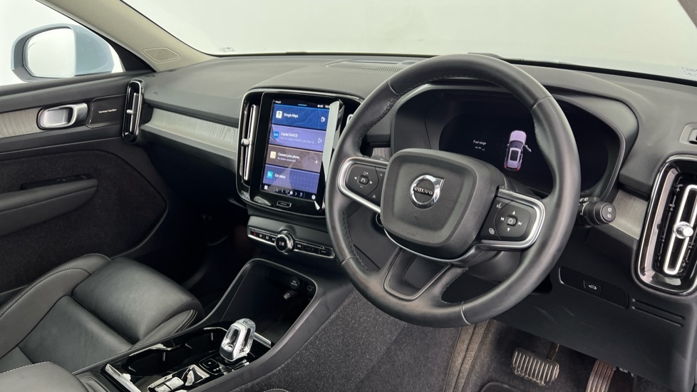 Used Volvo XC40 2024 for sale - 75763465: Photo 4