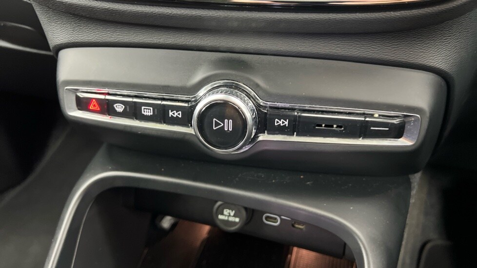 Used Volvo XC40 2024 for sale - 75763465: Photo 48