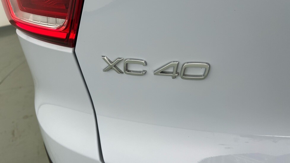 Used Volvo XC40 2024 for sale - 75763465: Photo 57