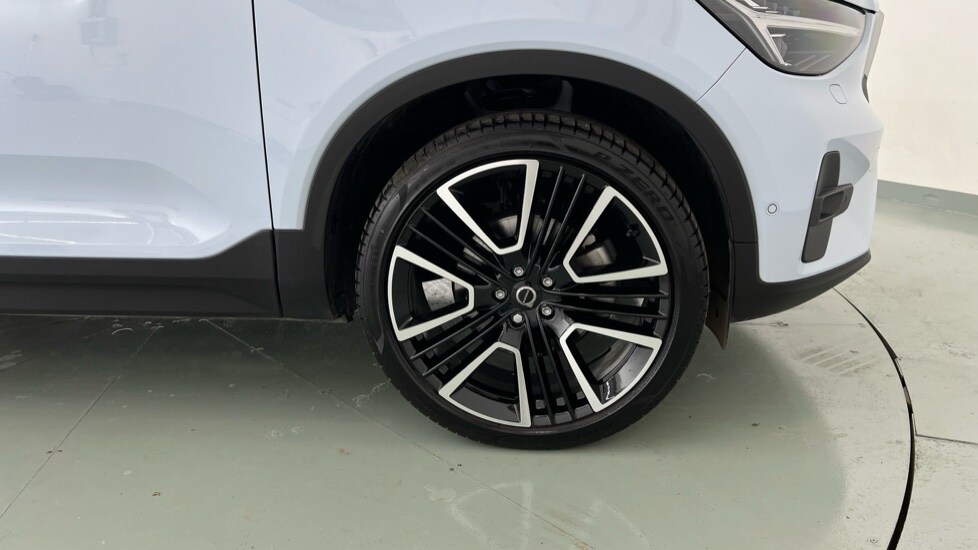 Used Volvo XC40 2024 for sale - 75763465: Photo 65