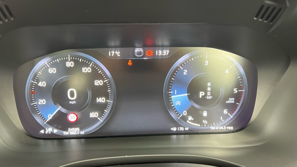 Used Volvo XC60 2021 for sale - 76180205: Photo 11