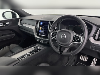 Used Volvo XC60 2021 for sale - 76180205: Photo 4