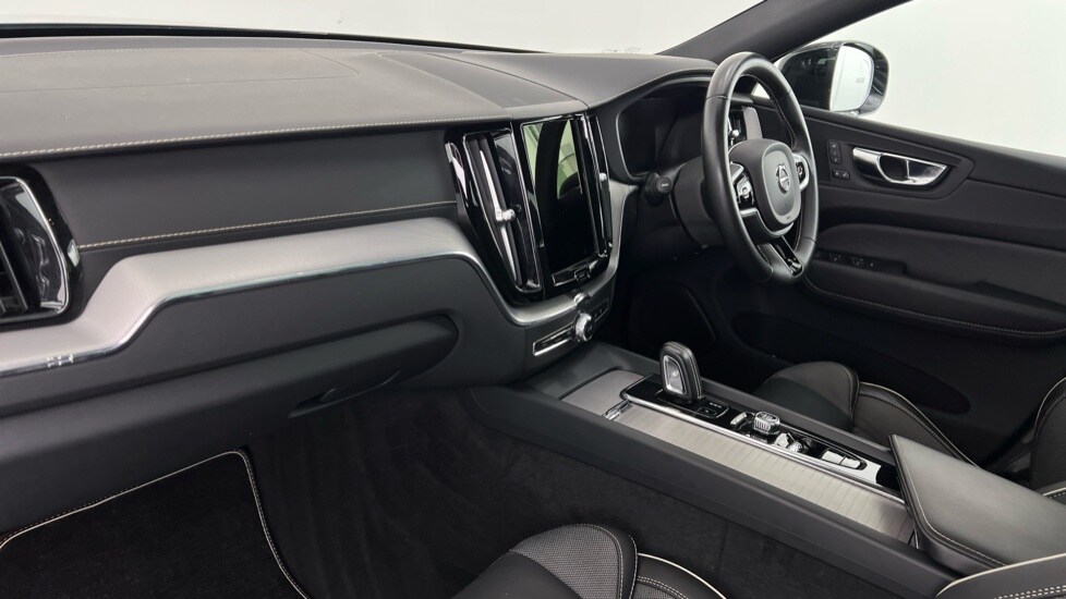 Used Volvo XC60 2021 for sale - 76180205: Photo 56