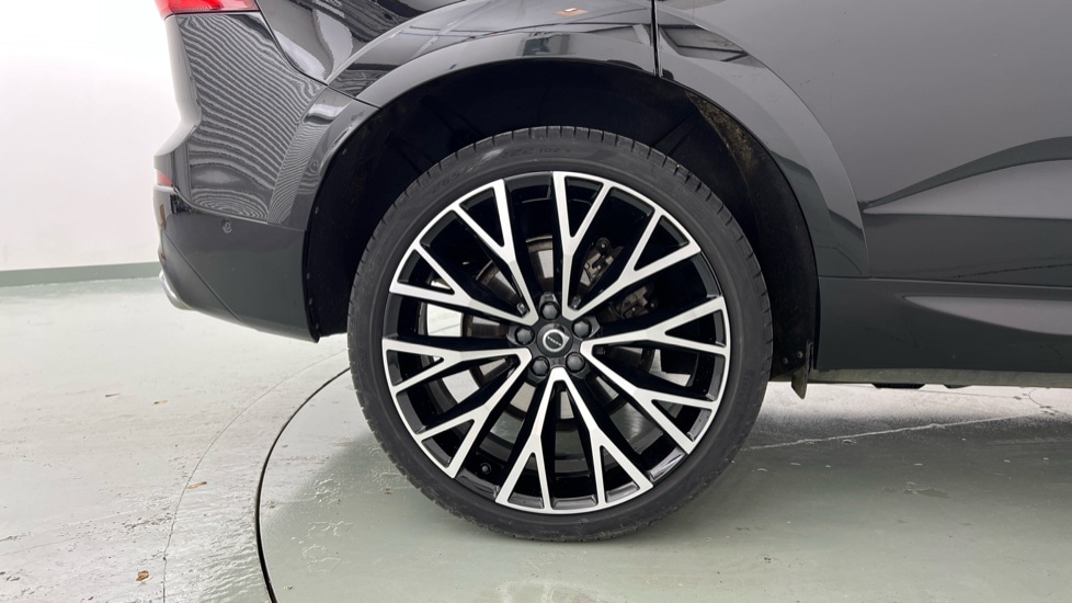 Used Volvo XC60 2021 for sale - 76180205: Photo 9