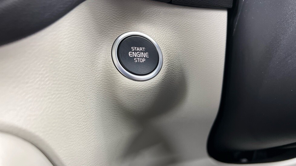 Used Volvo XC40 2021 for sale - 77690793: Photo 48