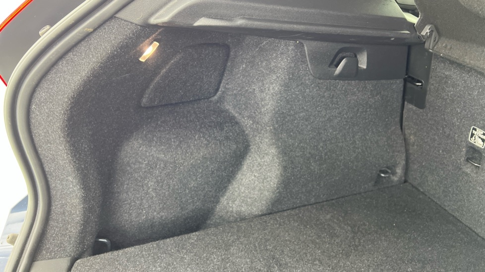 Used Volvo XC40 2021 for sale - 77690793: Photo 56