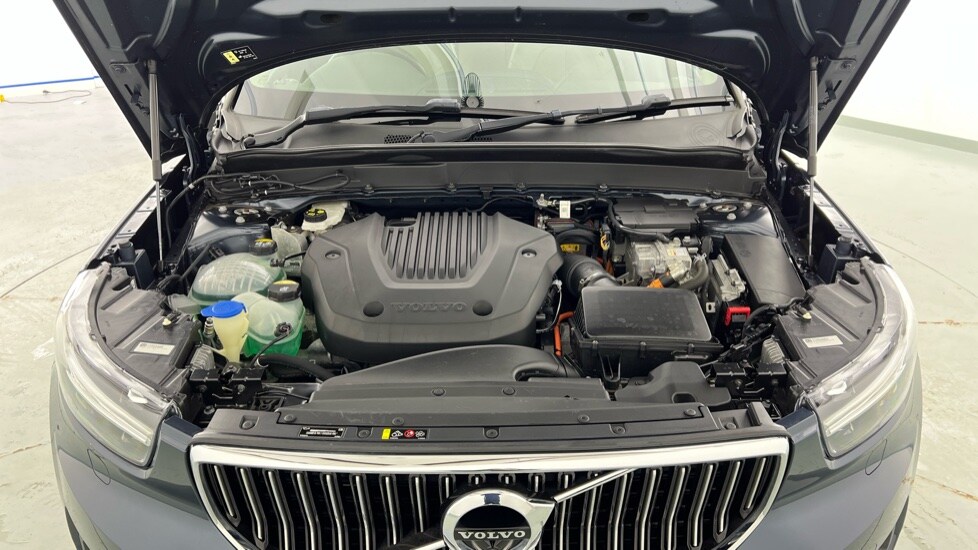 Used Volvo XC40 2021 for sale - 77690793: Photo 65