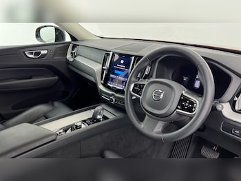 Used Volvo XC60 2023 for sale - 78406398: Photo