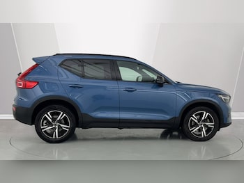 Used Volvo XC40 2023 for sale - 75595670: Photo